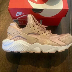 Nike Air Huarache Run Pink size 6.5 glitter with box